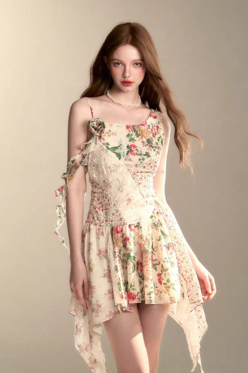 Vintage Patchwork Floral Handkerchief Hem Dress