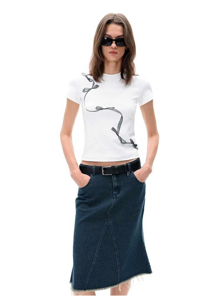 Camiseta ajustada con gráficos