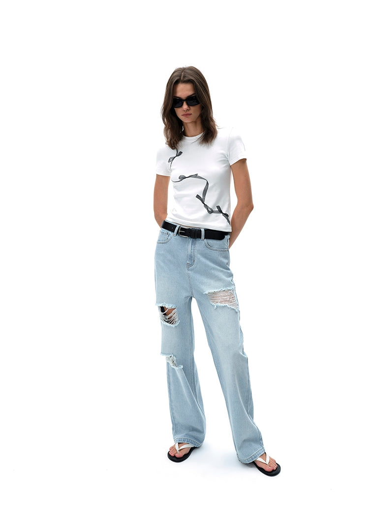Camiseta ajustada con gráficos