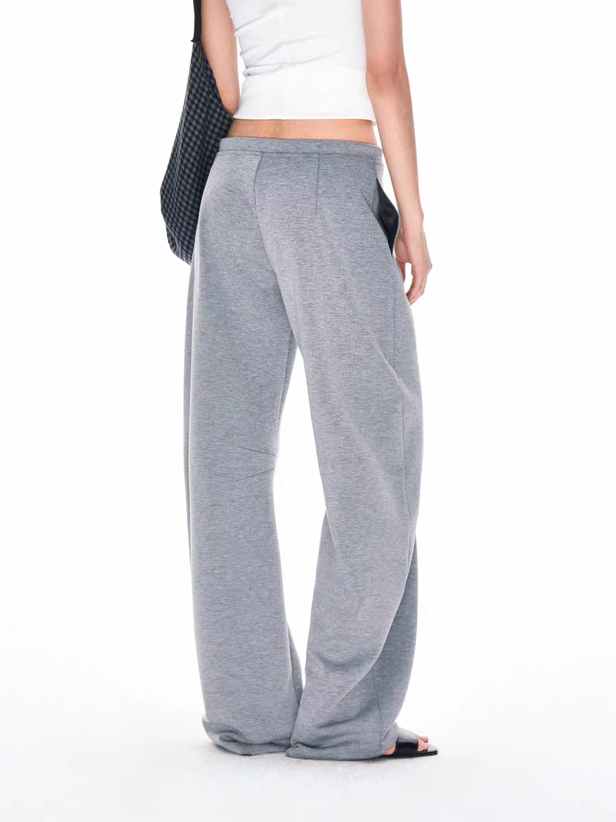 Jogginghose mit niedriger Taille und weitem Bein