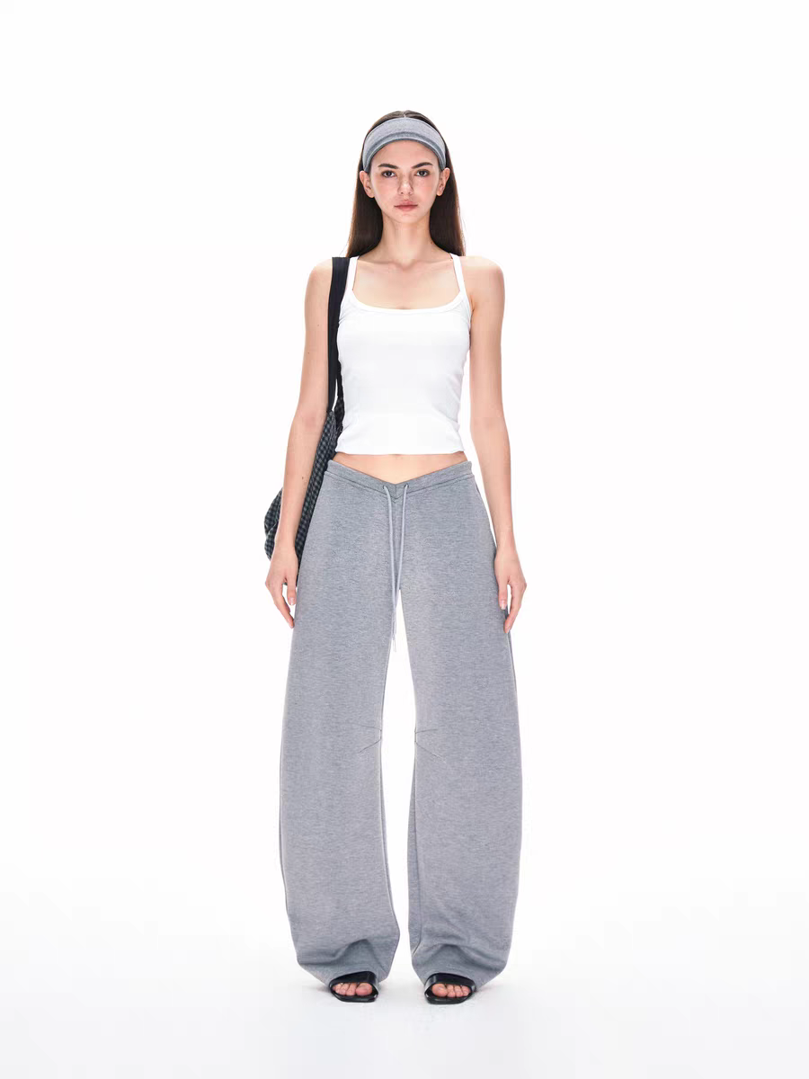 Jogginghose mit niedriger Taille und weitem Bein