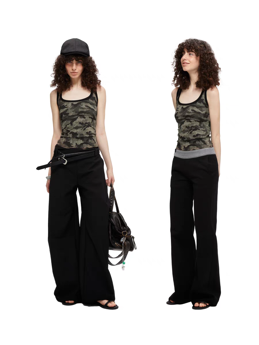 Camiseta sin mangas acanalada de camuflaje