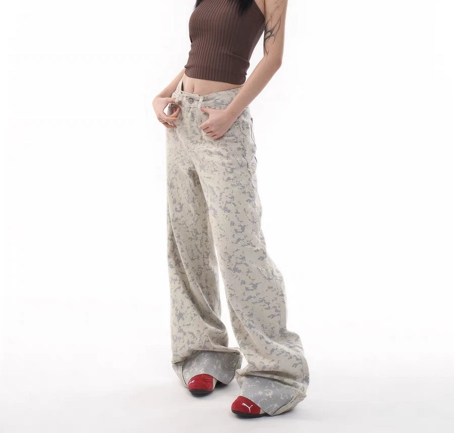 Jeans mit weitem Bein und Digital-Camouflagemuster – Sand Pixel