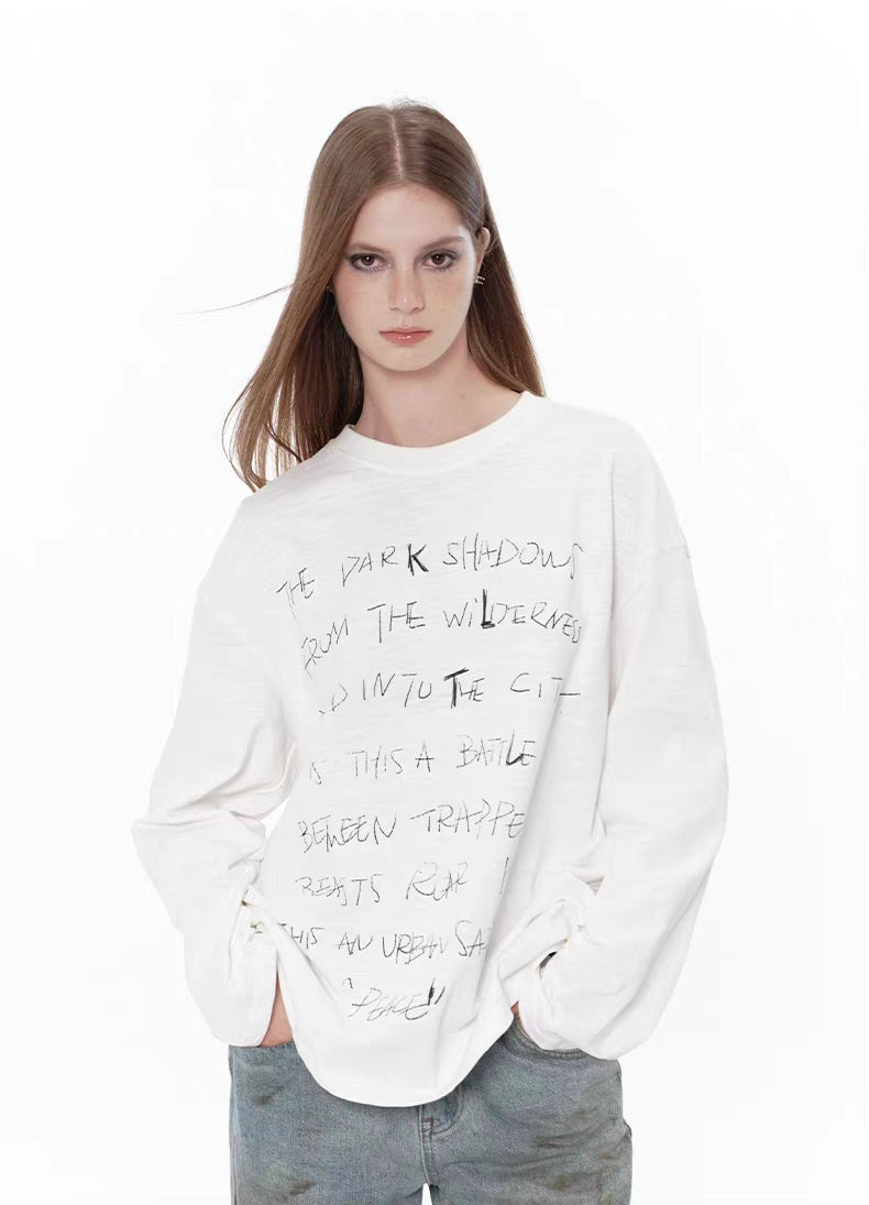Camiseta de manga larga con grafiti urbano – Boceto blanco
