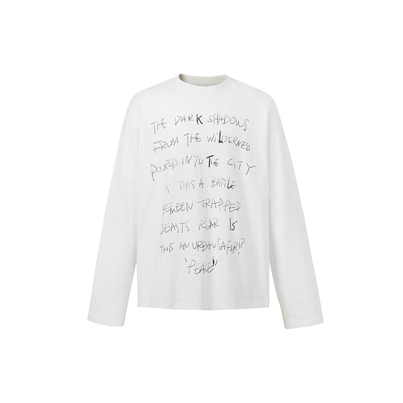 Camiseta de manga larga con grafiti urbano – Boceto blanco
