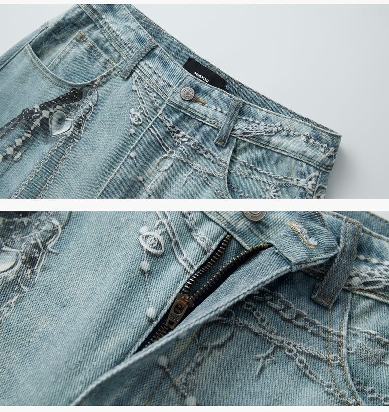 Verwaschene Jeans mit weitem Bein und Strass-Kettendetail
