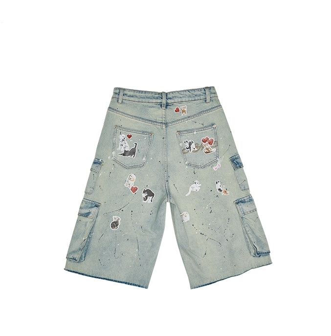 Pantalones cortos cargo de mezclilla desgastados con salpicaduras de pintura