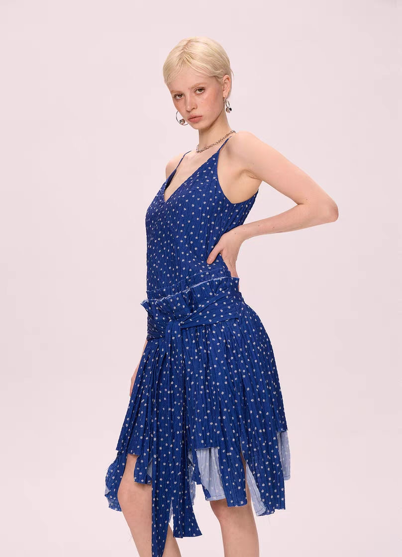 Asymmetrisches Midikleid im Vintage-Stil mit Punkten