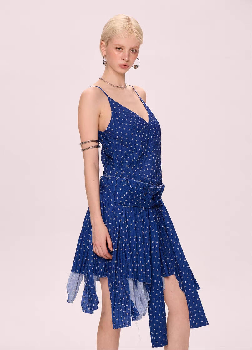 Asymmetrisches Midikleid im Vintage-Stil mit Punkten