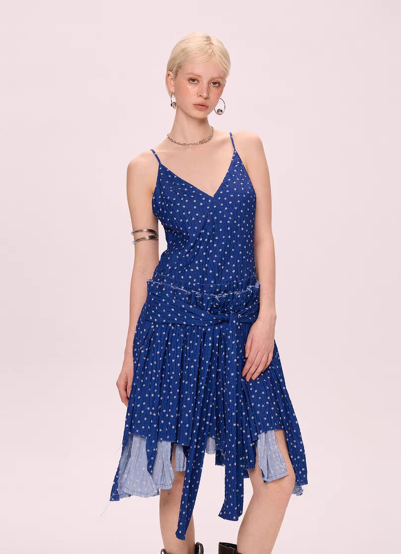 Asymmetrisches Midikleid im Vintage-Stil mit Punkten