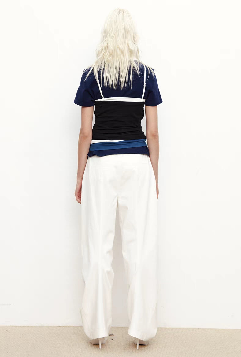 Cami-Top mit Farbblock-Krawattendetail – Y2K Slim Fit Ästhetik