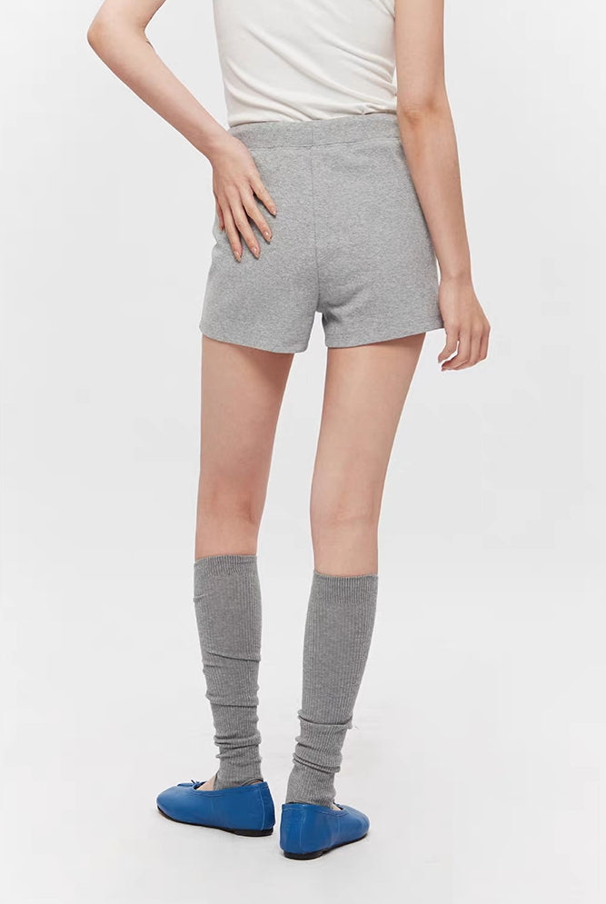 Pantalones cortos minimalistas con cordón