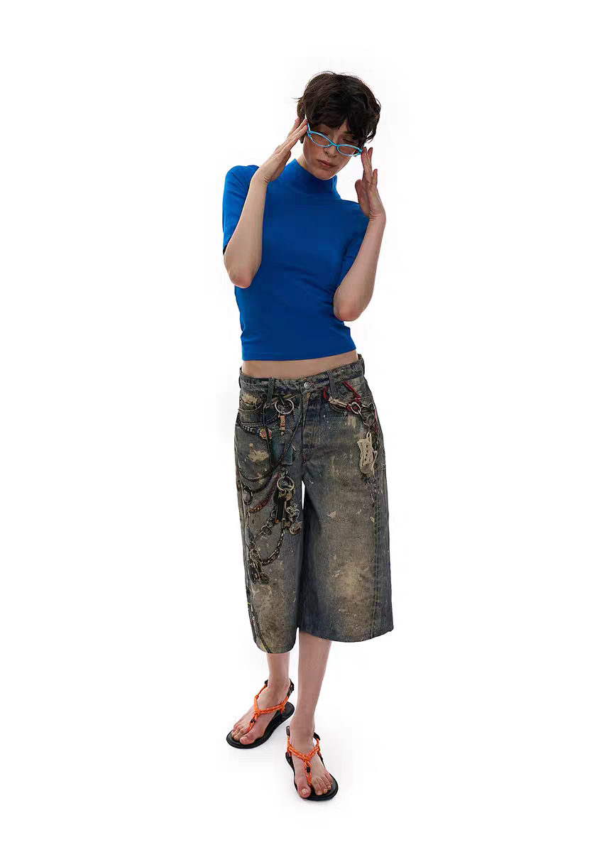 Shorts vaqueros desgastados con efecto cadena (edición grunge)