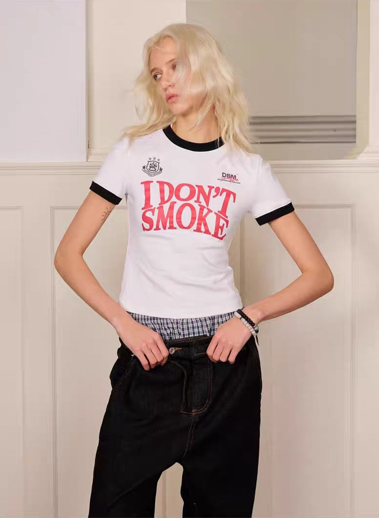 T-Shirt mit Grafik und Kontrastkragen „I DON'T SMOKE“
