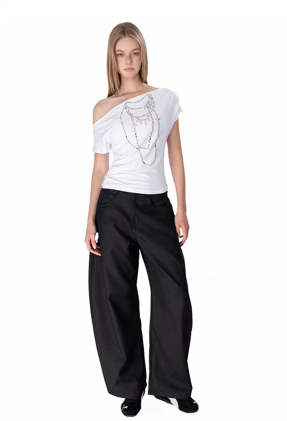 Asymmetric Strap Contrast Binding Top