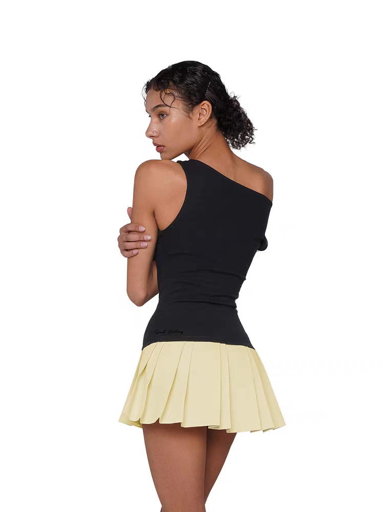 Asymmetric Shoulder Pleated Mini Dress