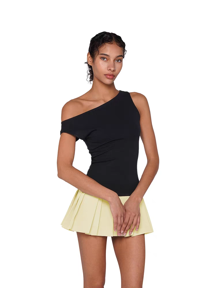 Asymmetric Shoulder Pleated Mini Dress