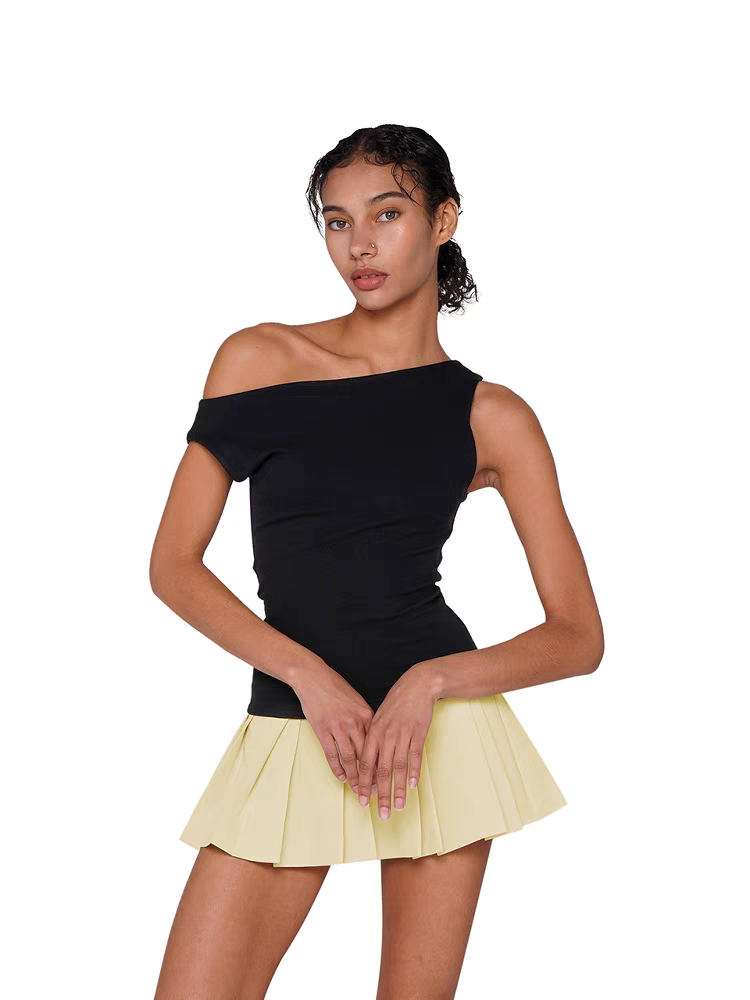 Asymmetric Shoulder Pleated Mini Dress