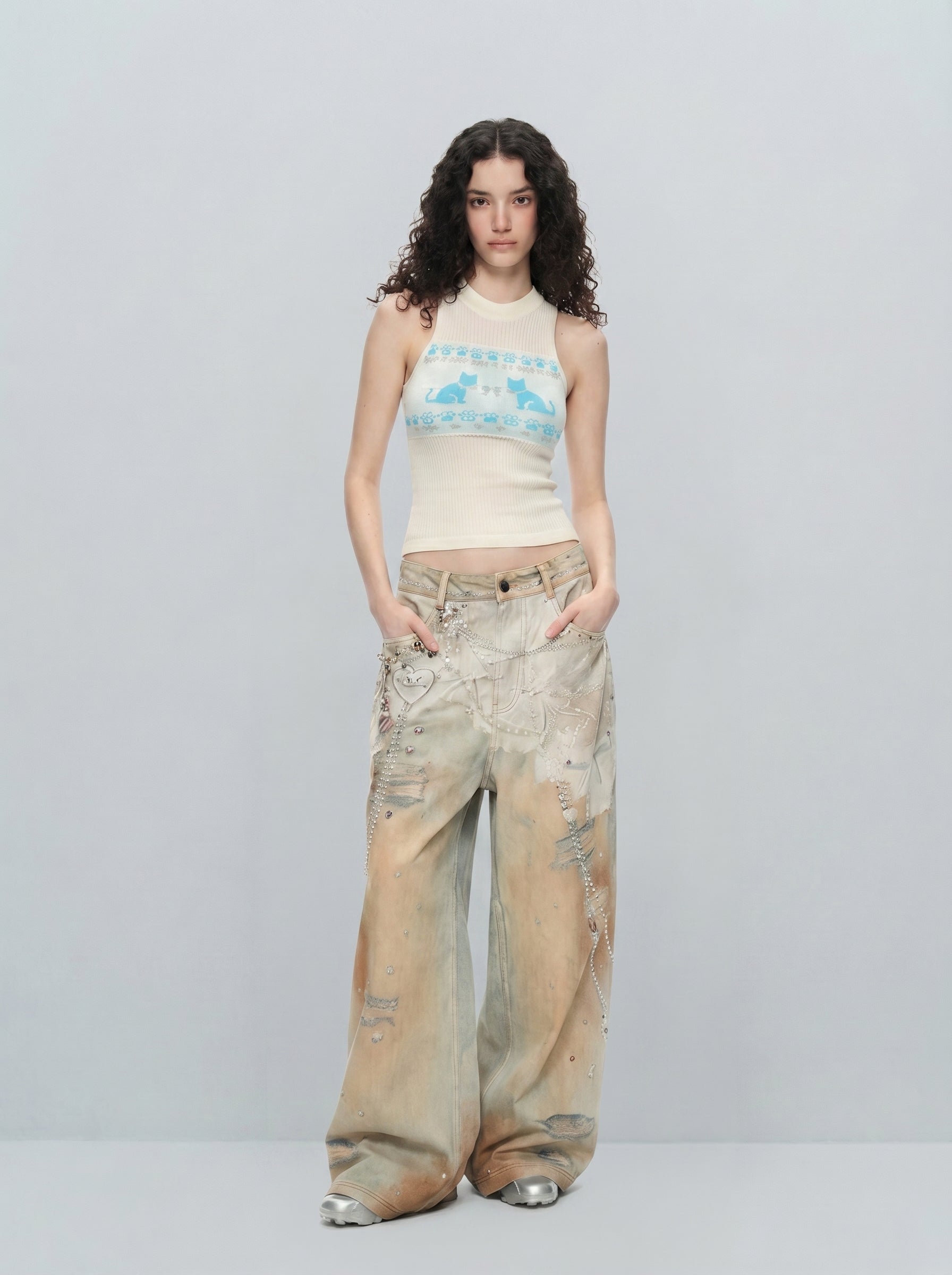 Printed wide-leg jeans in washed sand, front view