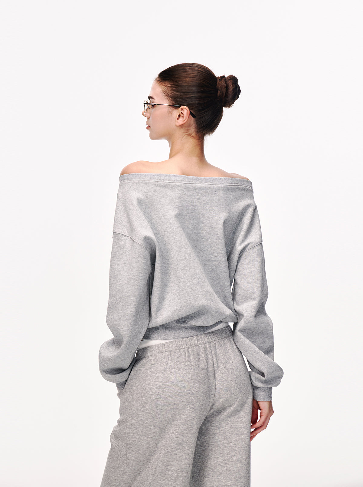 Off-Shoulder Slouchy Sweatshirt