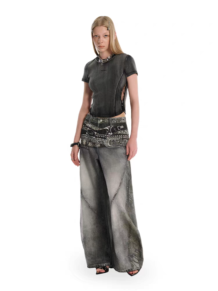 Full_body_view_of_model_wearing_grey_washed_baggy_wide-leg_jeans_with_bandana_waist_detail